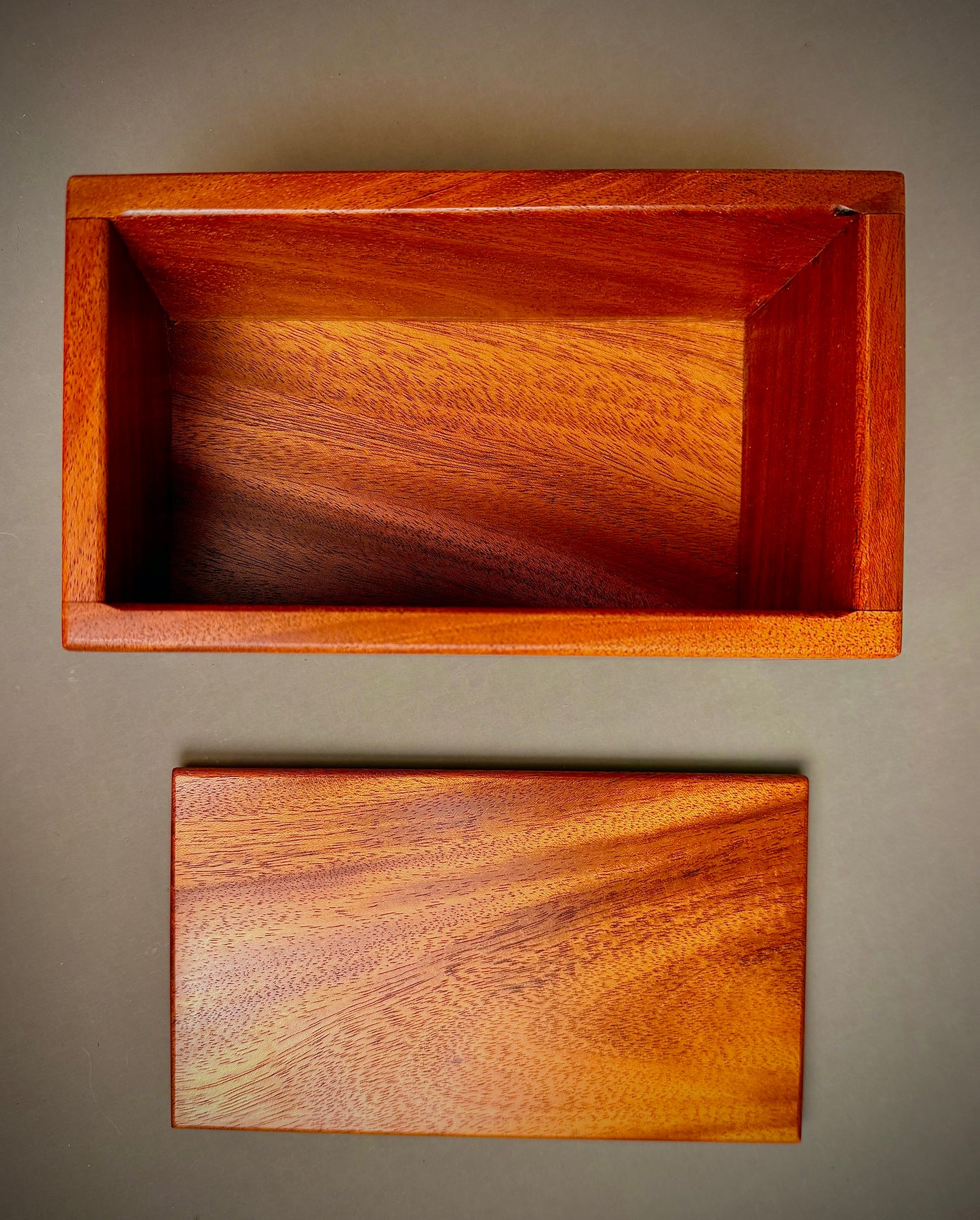 Handcrafted Mahogany Keepsake Box - with Box Joints