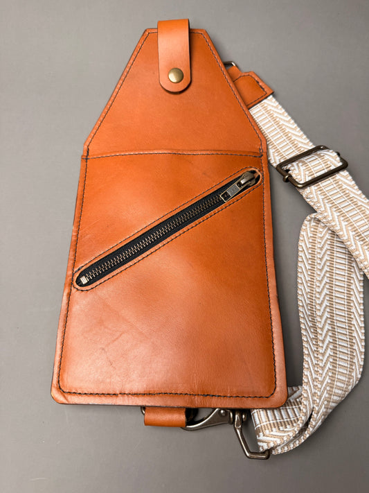 Sling bag / Crossbody bag - Horween leather (prototype)