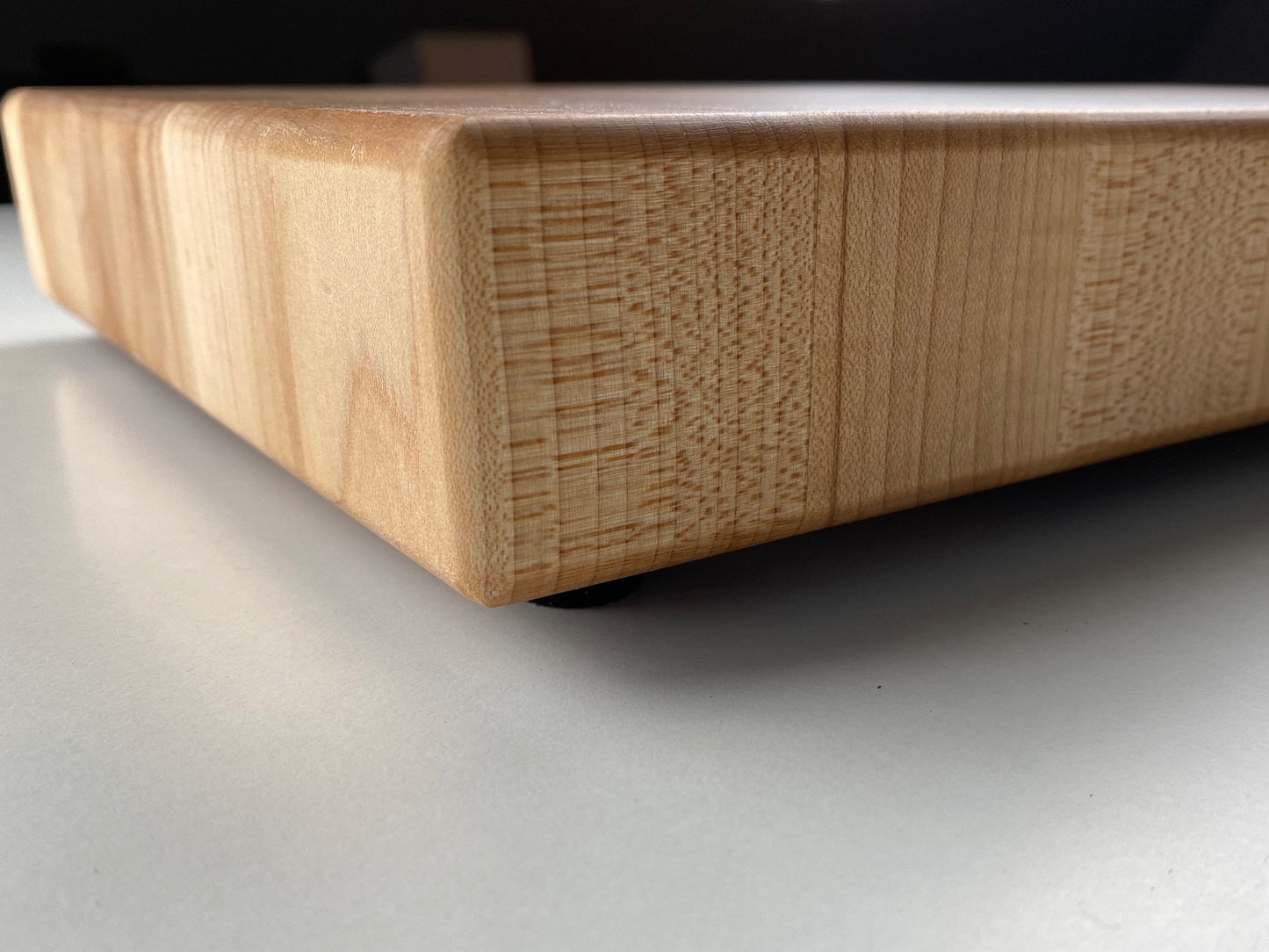 Handmade End-grain Cutting Board, Solid Maple, 2-1/4-inch Thick, Heavy Duty