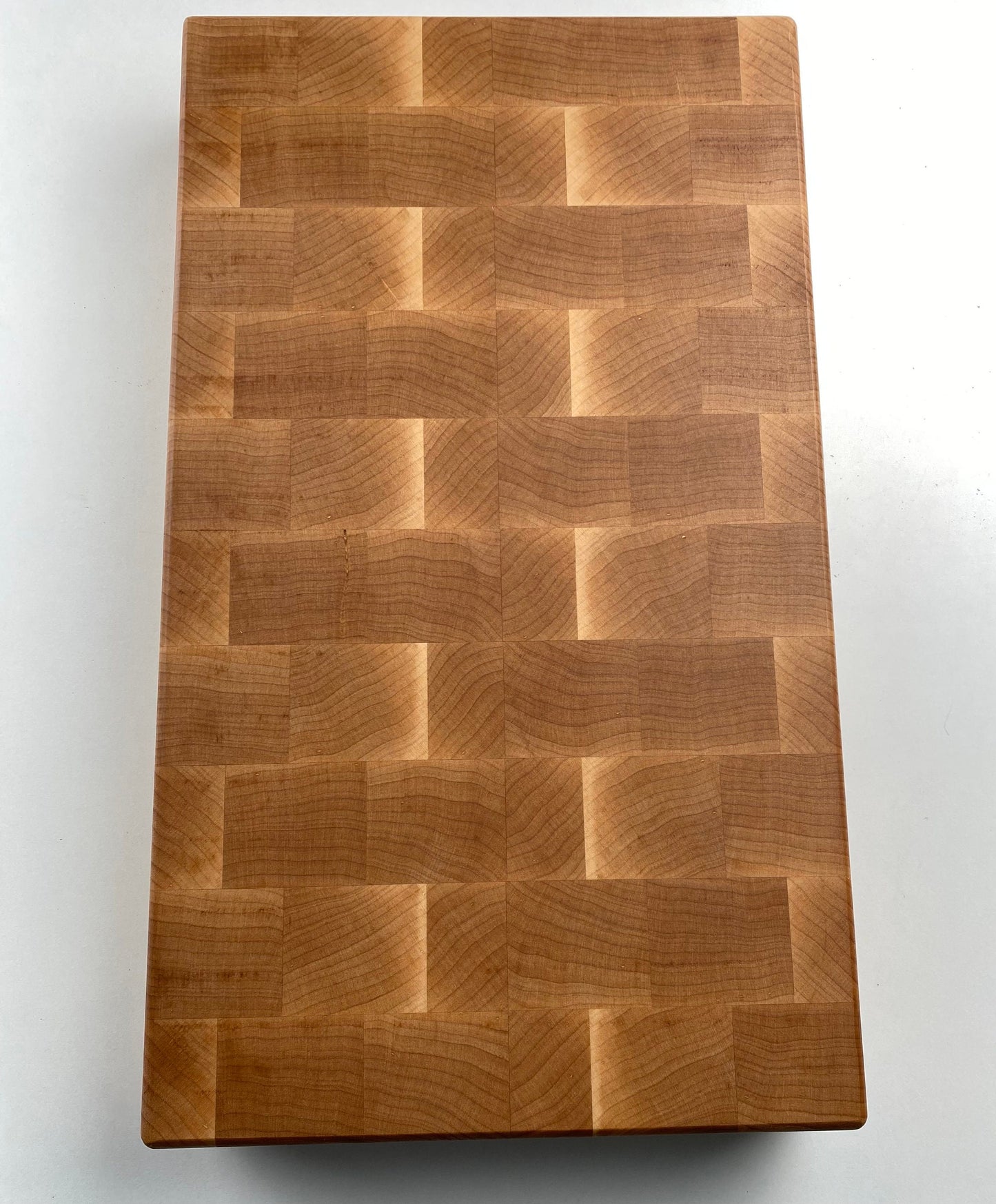 Handmade End-grain Cutting Board, Solid Maple, 2-1/4-inch Thick, Heavy Duty
