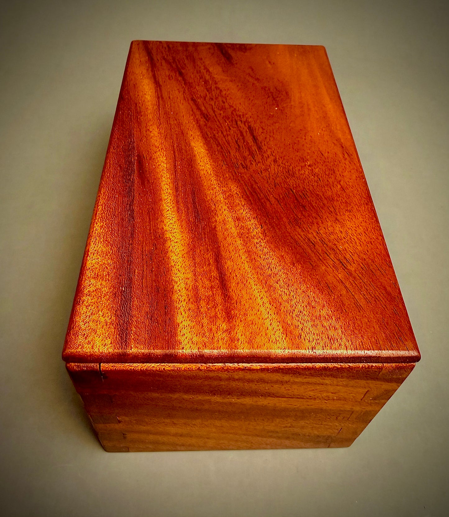 Handcrafted Mahogany Keepsake Box - with Box Joints