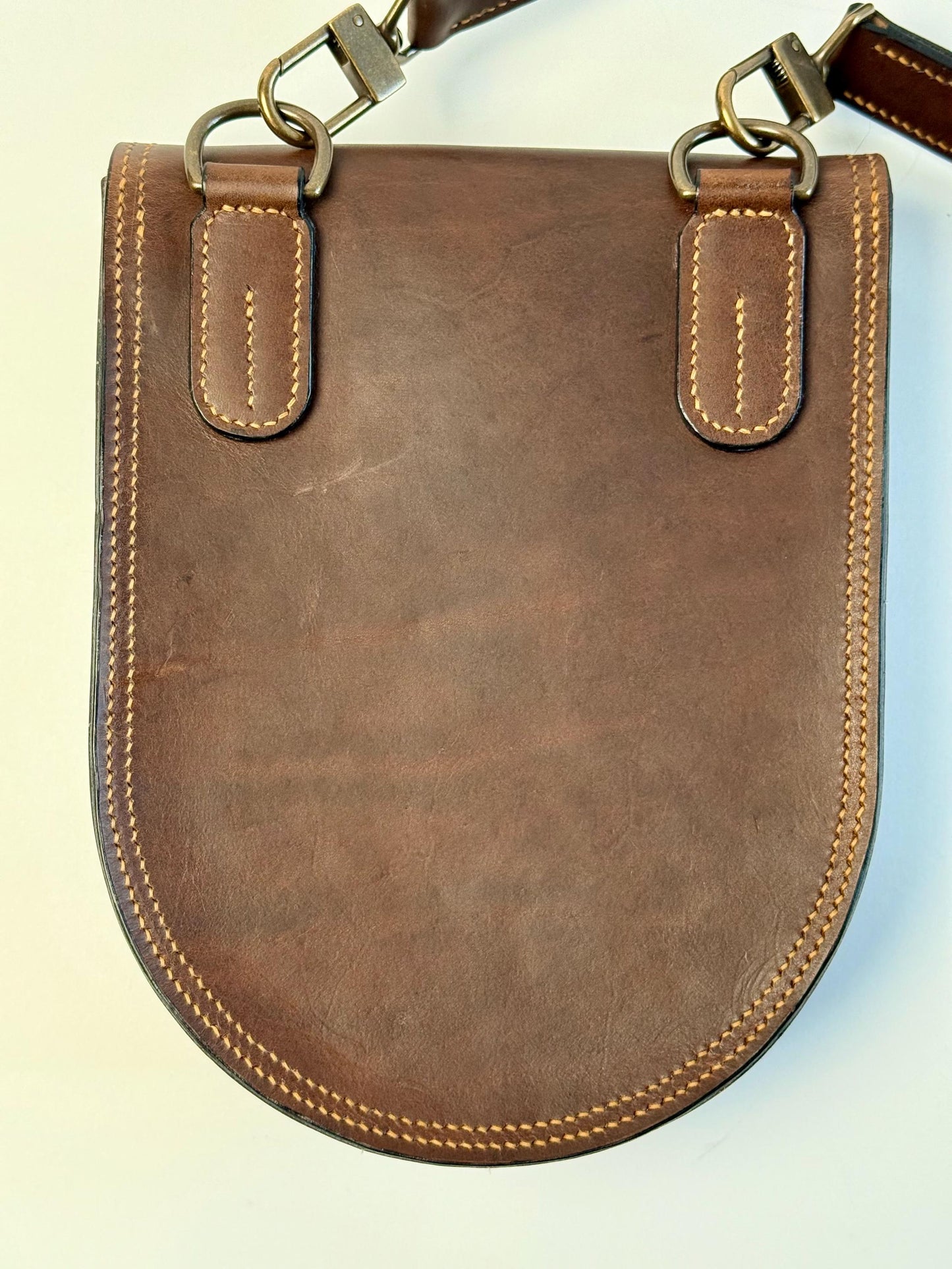 Handmade Leather Horseshoe-style Crossbody Bag with Tan thread - Fully Lined Floral Canvas - Horween leather - Hand-Stitched
