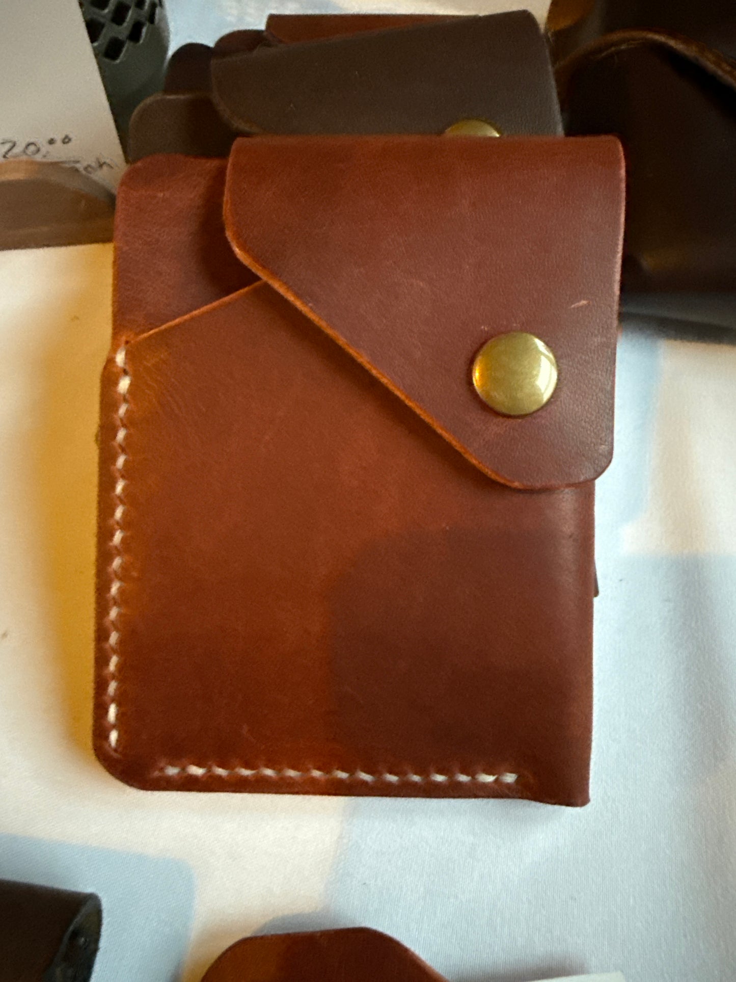 Minimalist snap wallet