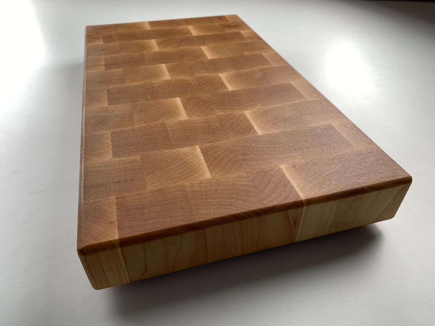 Handmade End-grain Cutting Board, Solid Maple, 2-1/4-inch Thick, Heavy Duty