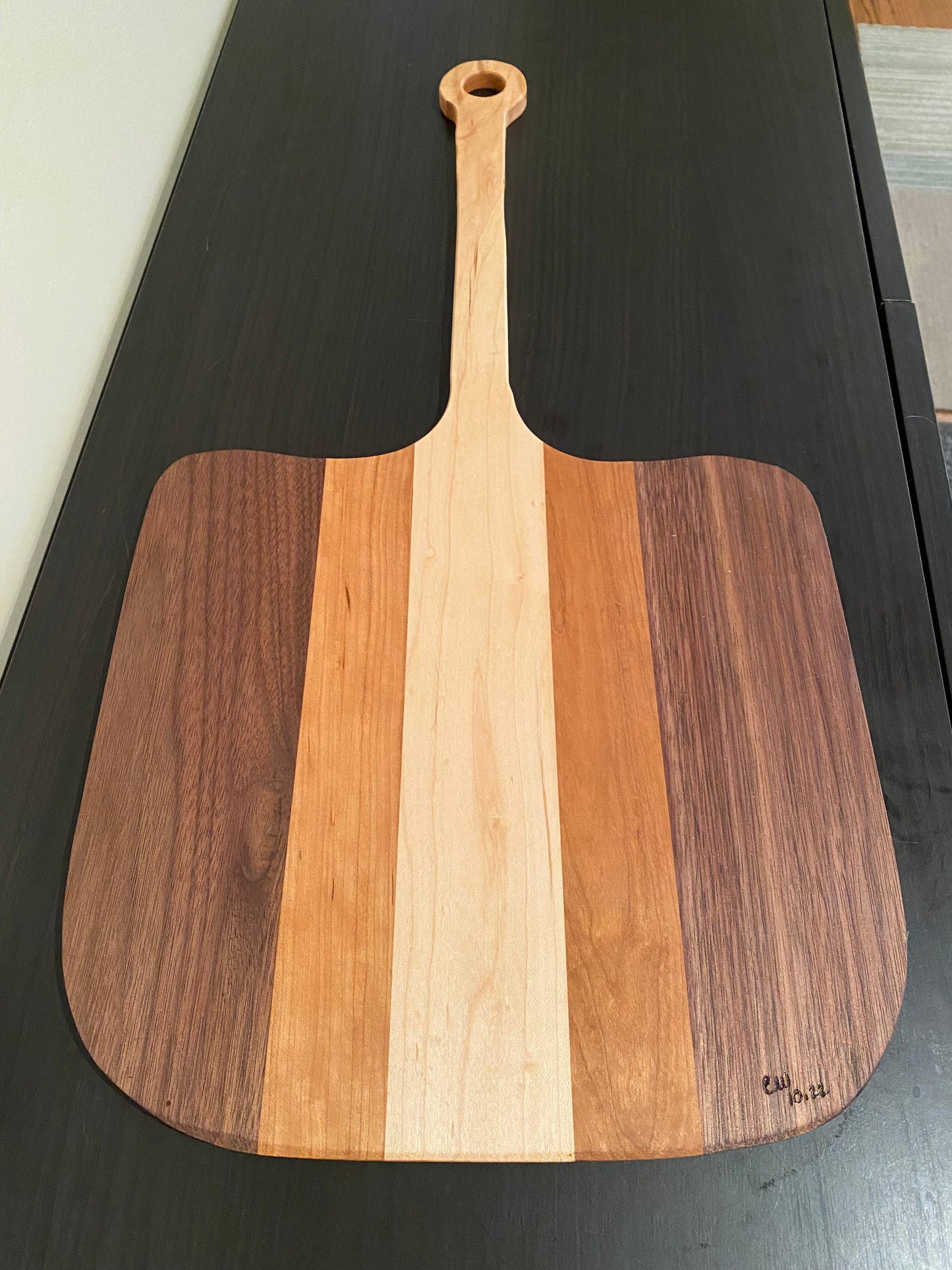 Handcrafted Pizza Peel - Woodburned "Mangia!"